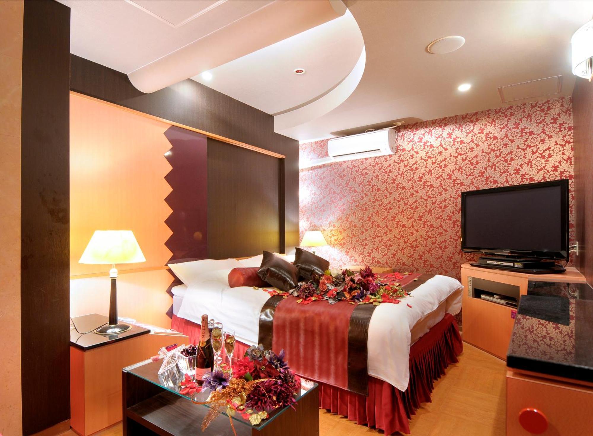 Hotel Love Ikutama -Adult Only Osaka Buitenkant foto