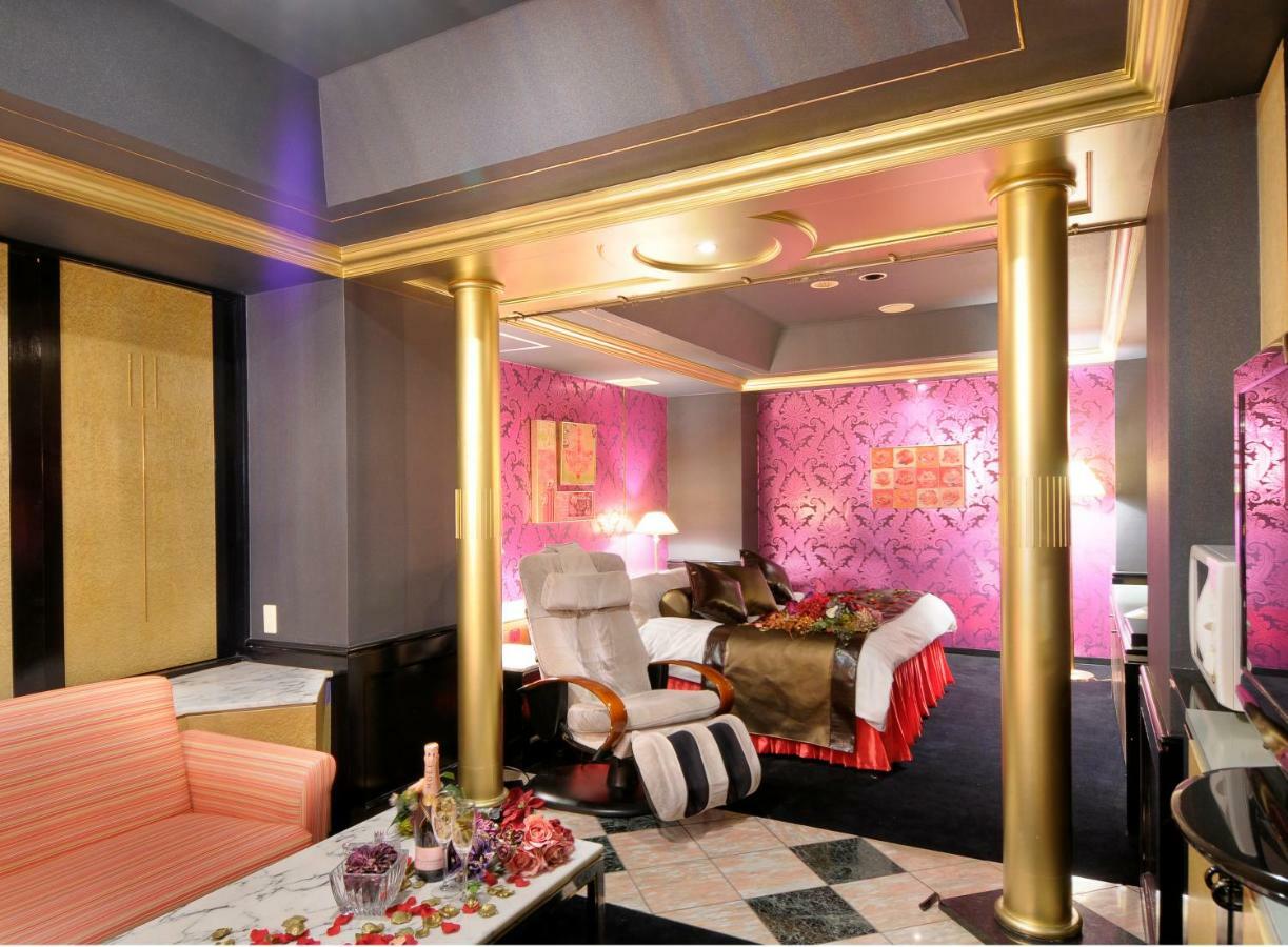 Hotel Love Ikutama -Adult Only Osaka Buitenkant foto